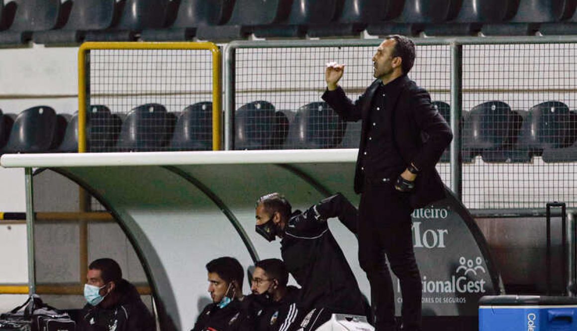 Futebol: Farense vs Marítimo